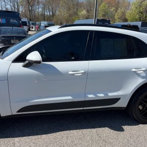 PORSCHE MACAN BASE - 4