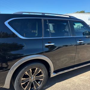 2017 Nissan ARMADA PLATINUM — фото 9