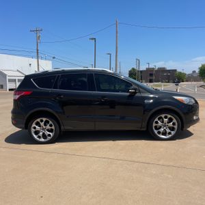 FORD ESCAPE TITANIUM - 10