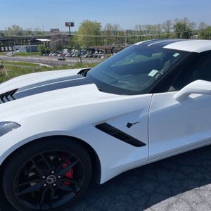 CHEVROLET CORVETTE STINGRAY - 2