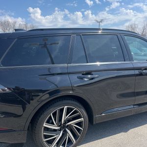 LINCOLN AVIATOR BLACK LABEL - 9