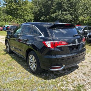 صورة 5 لـ 2018 Acura RDX