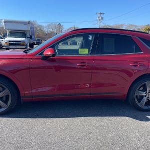 GENESIS GV70 2.5T STANDARD - 4