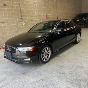 AUDI A4 2.0T PREMIUM - 1