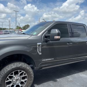 FORD F-250 SUPER DUTY LARIAT - 2