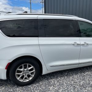 صورة 9 لـ 2020 Chrysler PACIFICA TOURING L