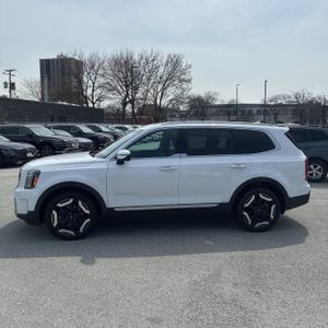 KIA TELLURIDE S - 3