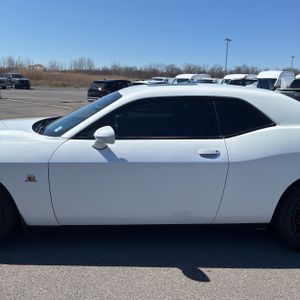 DODGE CHALLENGER R/T SCAT PACK - 4