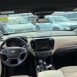 صورة مصغرة 36 لـ 2023 Chevrolet TRAVERSE LS