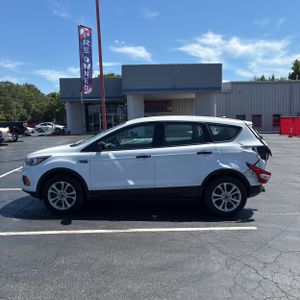 FORD ESCAPE S - 3