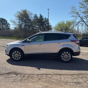 FORD ESCAPE TITANIUM - 3