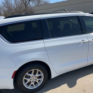 CHRYSLER PACIFICA TOURING L - 9