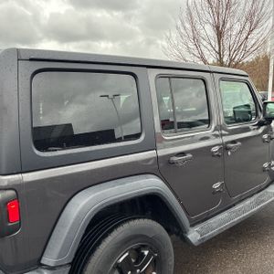 JEEP WRANGLER UNLIMITED SPORT S - 9