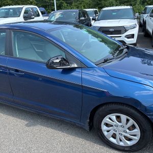 2019 Hyundai ELANTRA SE 缩略图 13