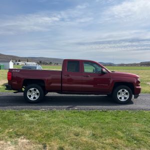 CHEVROLET SILVERADO 1500 - 10