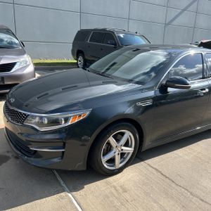 صورة 2 لـ 2016 KIA OPTIMA EX