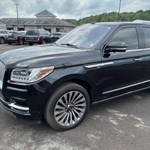 2019 Lincoln NAVIGATOR RESERVE — фото 2