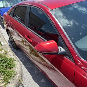 صورة 9 لـ 2023 Hyundai ELANTRA SEL