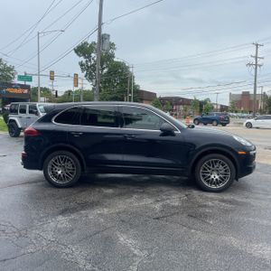 2016 Porsche CAYENNE BASE 照片 10