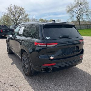 JEEP GRAND CHEROKEE 4XE SUMMIT RESERVE - 5