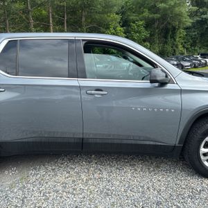 صورة مصغرة 11 لـ 2021 Chevrolet TRAVERSE LS