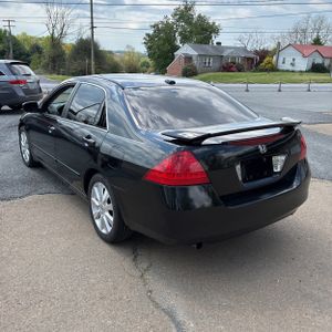 HONDA ACCORD EX-L V-6 - 4