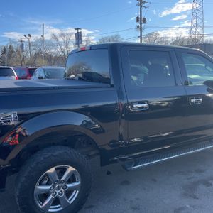 FORD F-150 XLT - 9