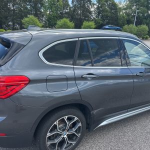 BMW X1 XDRIVE28I - 8