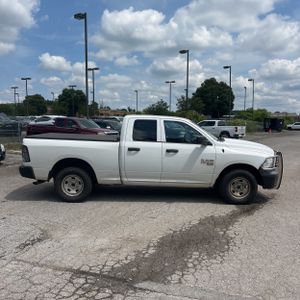 2019 RAM 1500 CLASSIC TRADESMAN — фото 10