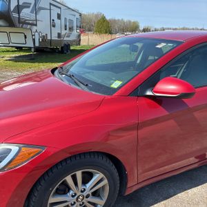 HYUNDAI ELANTRA SE - 2