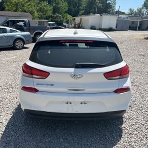 HYUNDAI ELANTRA GT BASE - 7