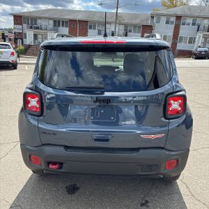 JEEP RENEGADE TRAILHAWK - 7