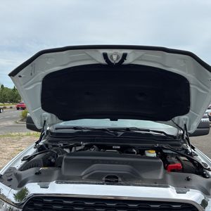 صورة مصغرة 44 لـ 2024 RAM 3500 BIG HORN