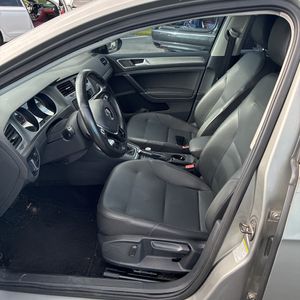 صورة مصغرة 30 لـ 2015 Volkswagen GOLF TSI S