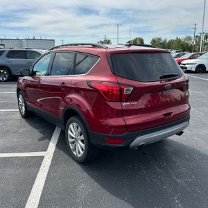 صورة 5 لـ 2019 FORD ESCAPE SEL