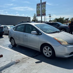 صورة 10 لـ 2006 Toyota PRIUS BASE