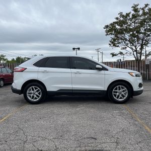 FORD EDGE SEL - 10