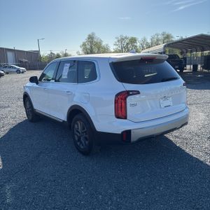 KIA TELLURIDE LX - 5