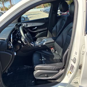 2019 Mercedes-BENZ GLC 缩略图 32