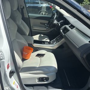 2017 LAND Rover RANGE ROVER EVOQUE SE — миниатюра 33