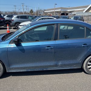 VOLKSWAGEN JETTA 1.8T SE - 4