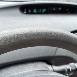 2011 Toyota PRIUS TWO — миниатюра 63