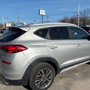 HYUNDAI TUCSON SEL - 9