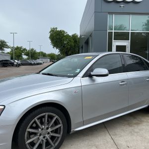 AUDI A4 2.0T PREMIUM - 2