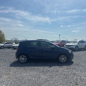 CHEVROLET SONIC LT - 10