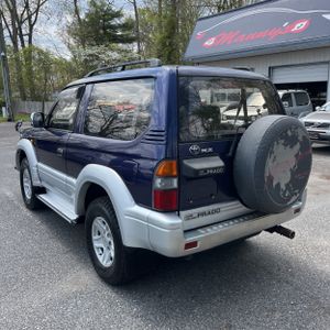 TOYOTA LAND CRUISER - 5