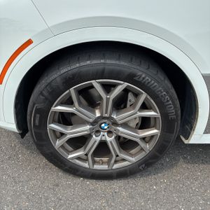 صورة مصغرة 17 لـ 2024 BMW X7 XDRIVE40I