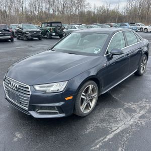 AUDI A4 2.0T PREMIUM - 1