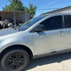 FORD EDGE SEL PLUS - 2