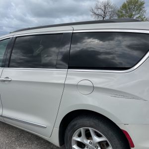 CHRYSLER PACIFICA TOURING-L - 5